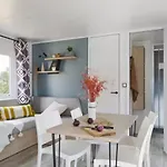 Zecamping 3 Etoiles - Piscine Chauffee Et Club Enfant 营地 *