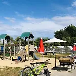 Zecamping 3 Etoiles - Piscine Chauffee Et Club Enfant *