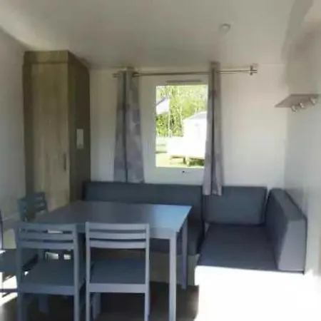 3 Etoiles - Piscine - Eebebg *
