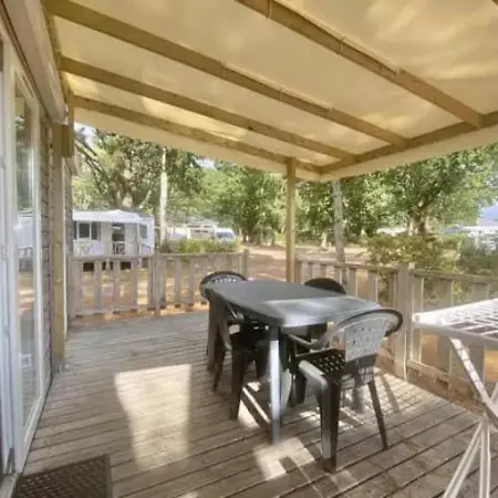 Campingplatz 3 Etoiles - Piscine - Eebebg *