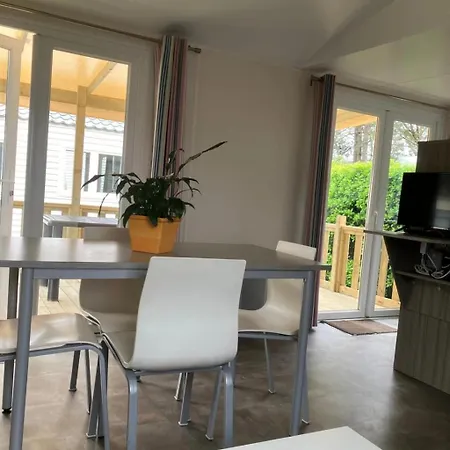 Zecamping 3 Chiens Acceptés Club Enfant Piscine Chauffée Camping