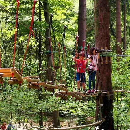 Camping 3 étoiles - Piscine - Eebebg Guéméné-Penfao