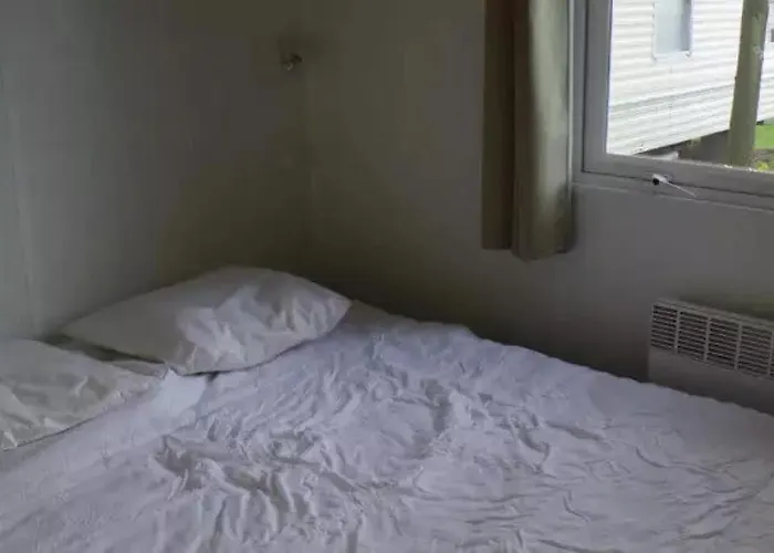 3 étoiles - Piscine - Eebebg Camping