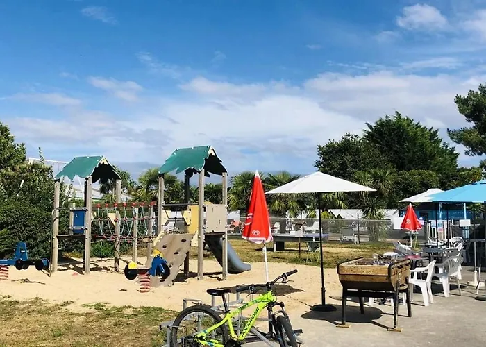 3 étoiles - Piscine - Eebebg Guéméné-Penfao