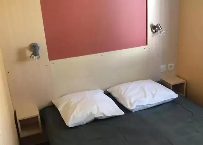 3 étoiles - Piscine - Eebebg Camping *